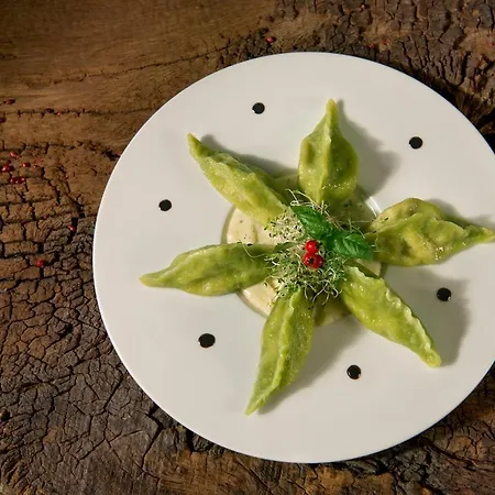 Bukowy Park Medical 4*