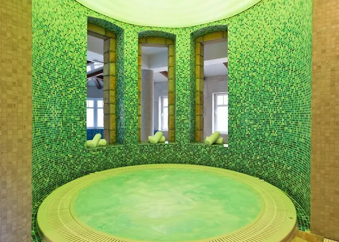 Bukowy Park Medical 4*